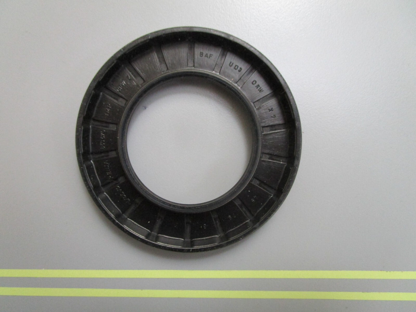 *NEW OEM* 0810 Volvo Penta Sealing Ring 853670
