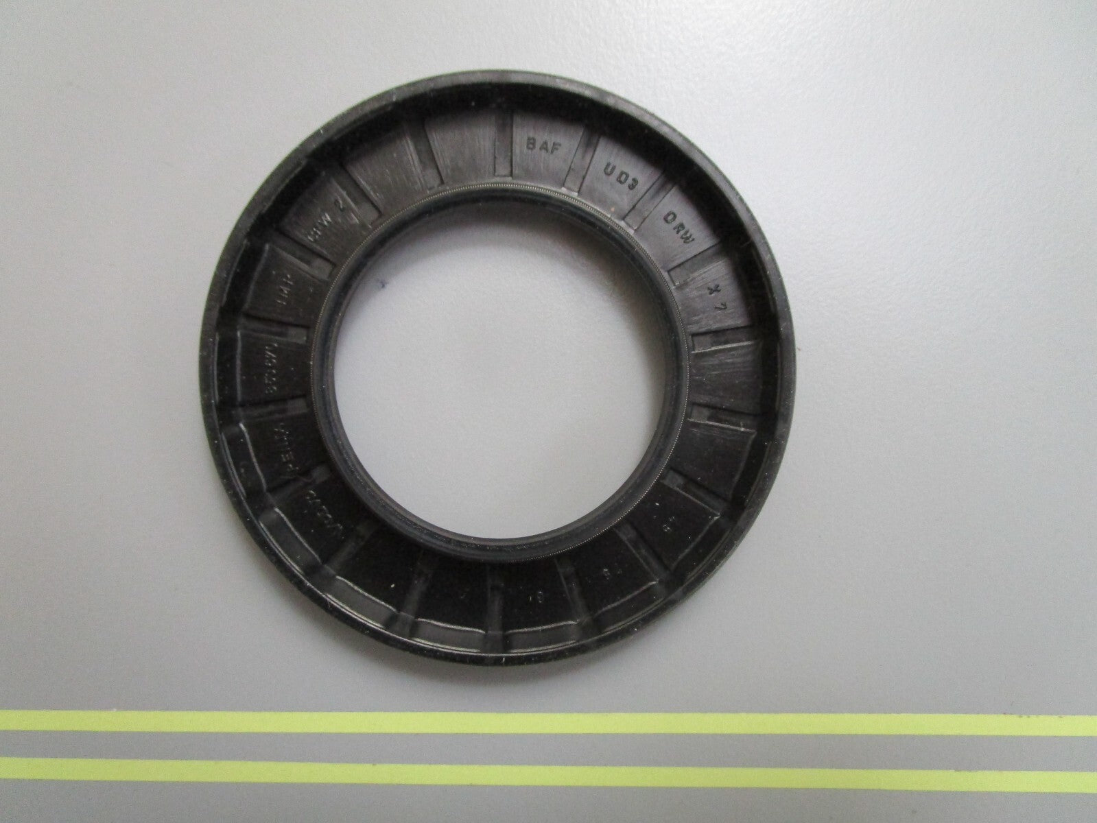 *NEW OEM* 0810 Volvo Penta Sealing Ring 853670