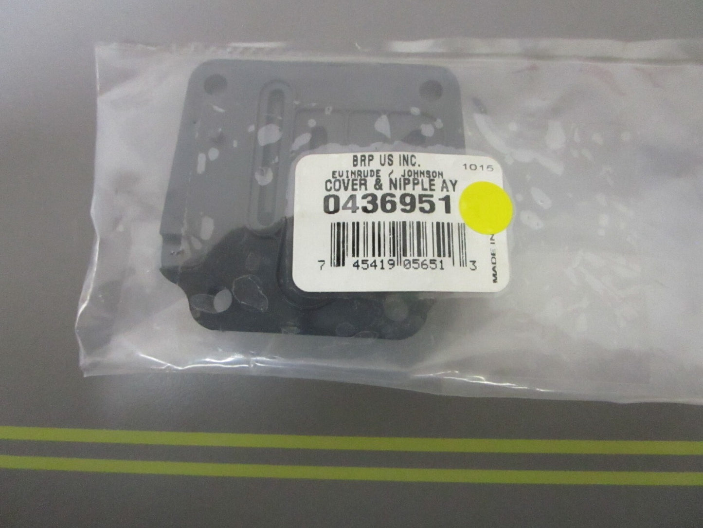 *NEW OEM* 0810 OMC Johnson Evinrude Cover & Nipple Assembly 436951 0436951