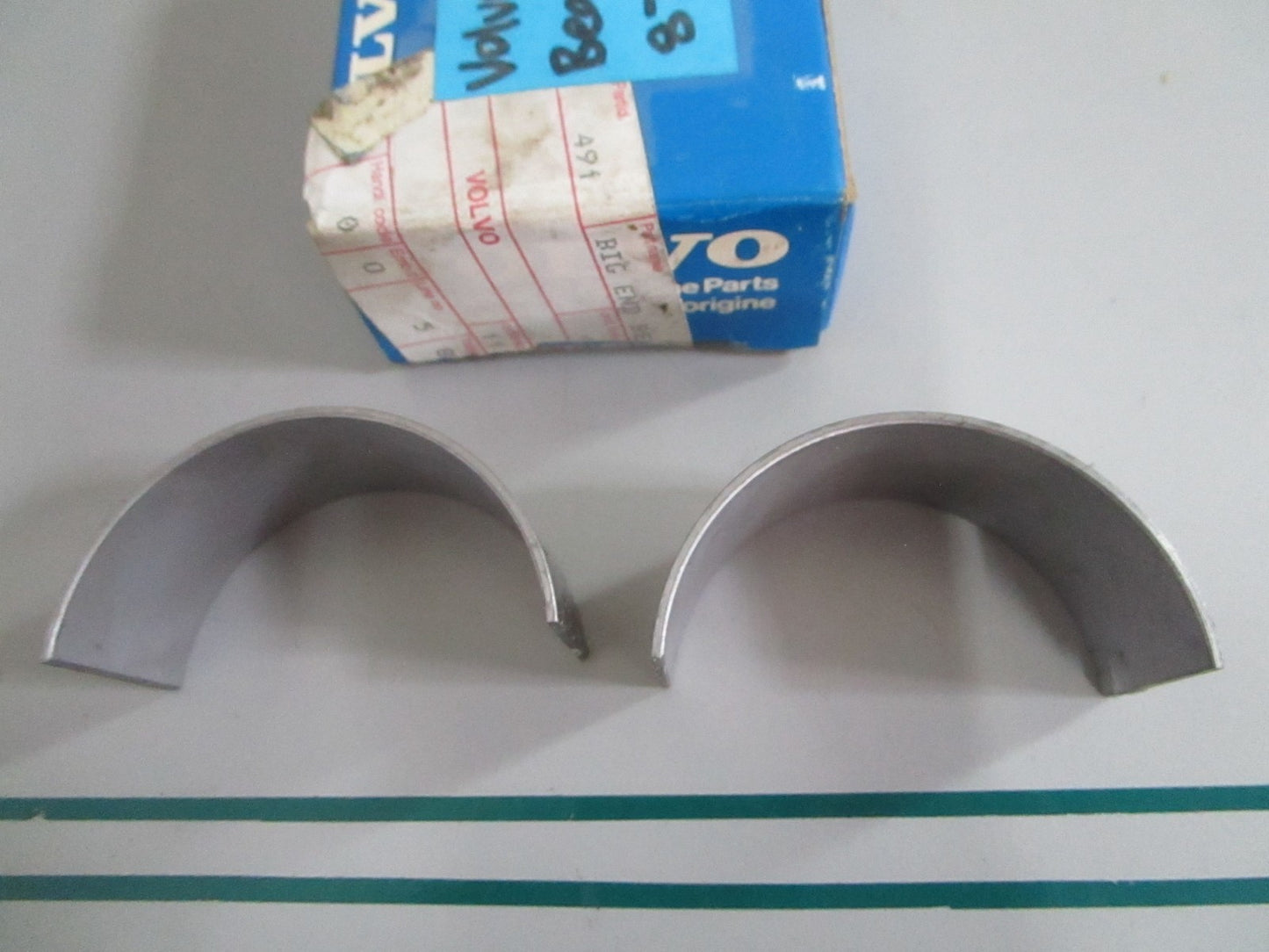 NEW OEM 875491 Volvo Penta Bearing Kit 0820