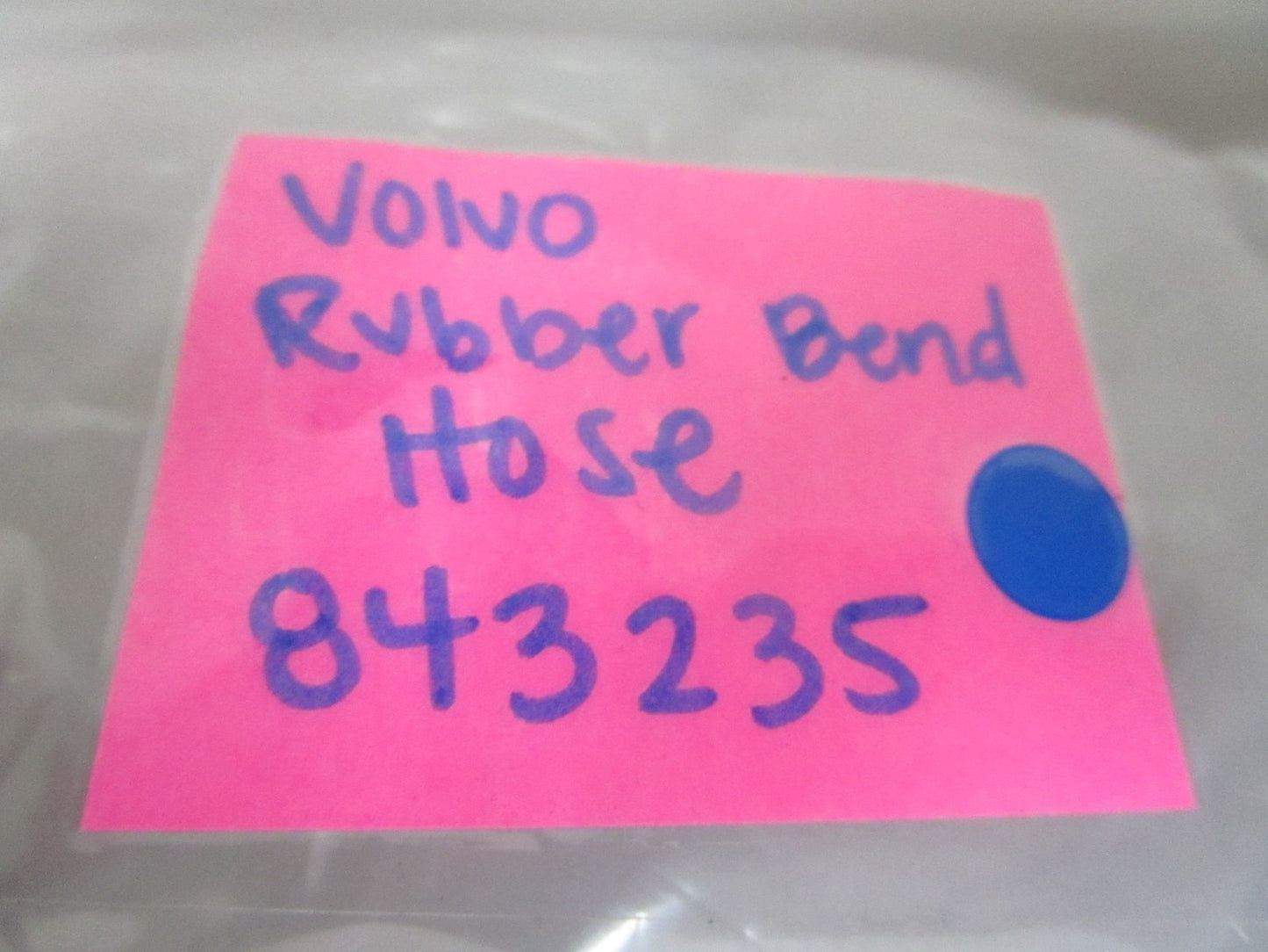 NEW OEM 843235 Volvo Penta Rubber Bend Hose 0720