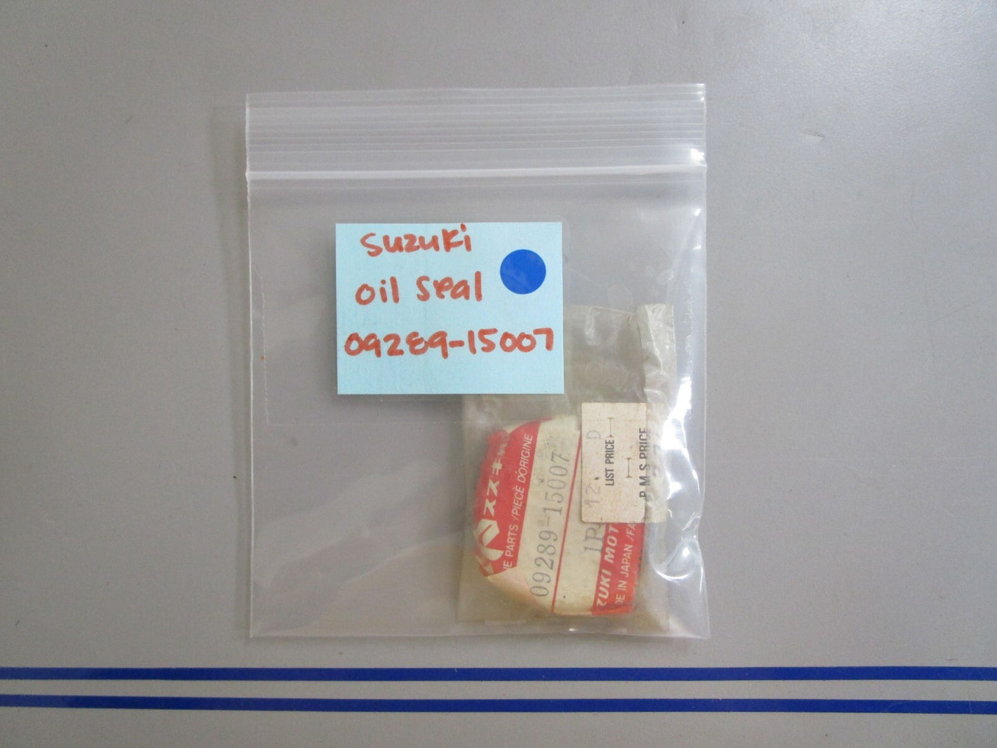 *NEW OEM* 0770 Suzuki Oil Seal 09289-15007