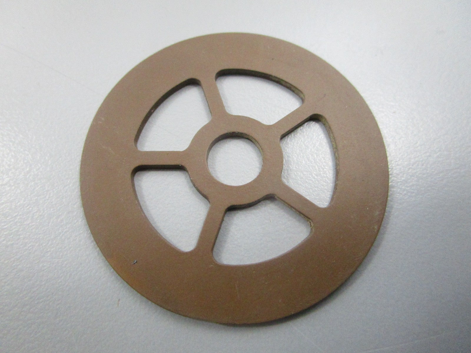 NEW OEM 332684 0332684 OMC Johnson Evinrude Fuel Pump Gasket 0810