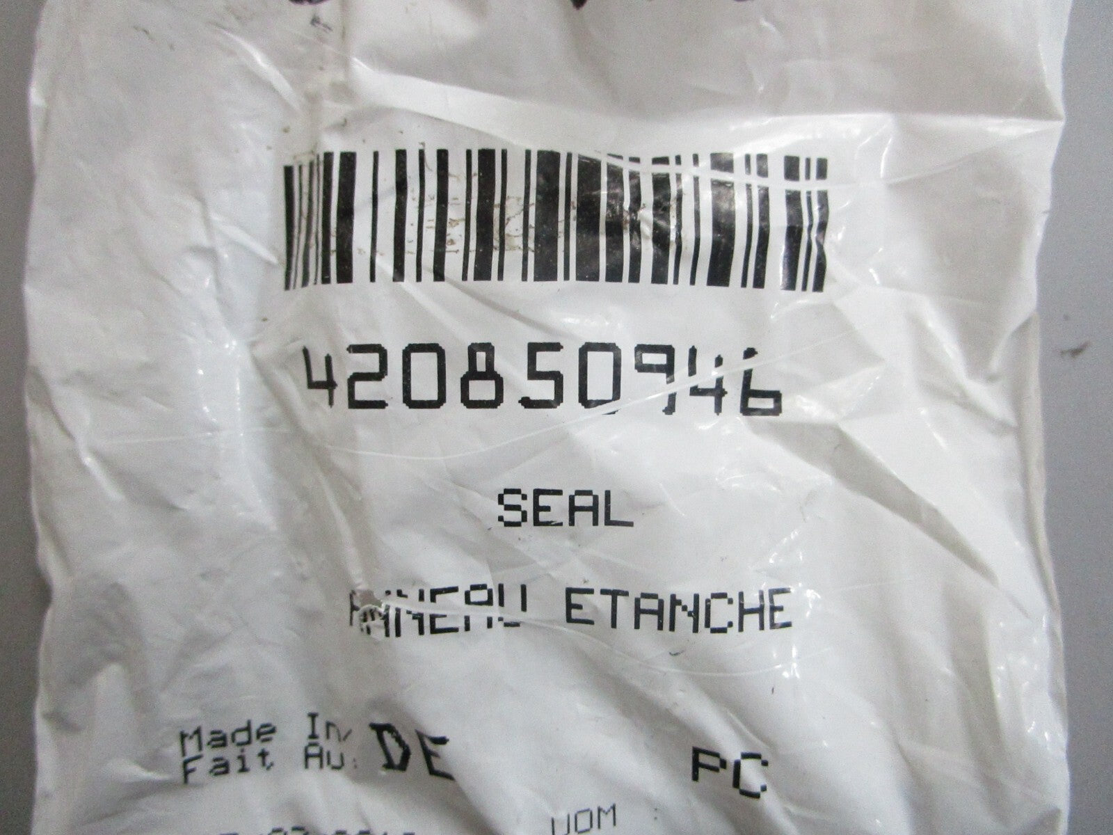*NEW OEM* 0820 Sea-Doo Seal 420850946