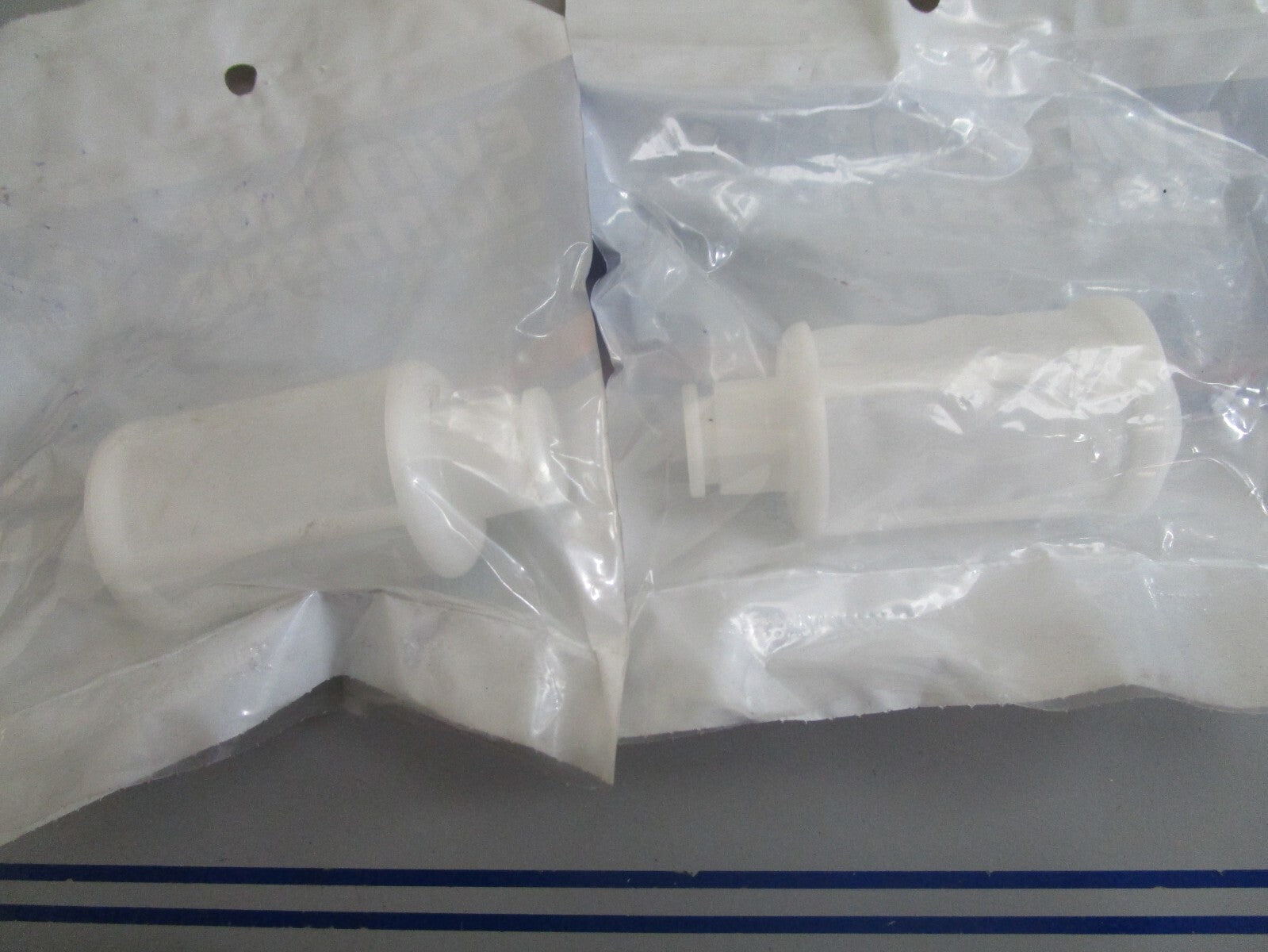 *NEW OEM* (LOT OF 2) 0810 OMC Johnson Evinrude Fuel Filter Ay 438624 0438624