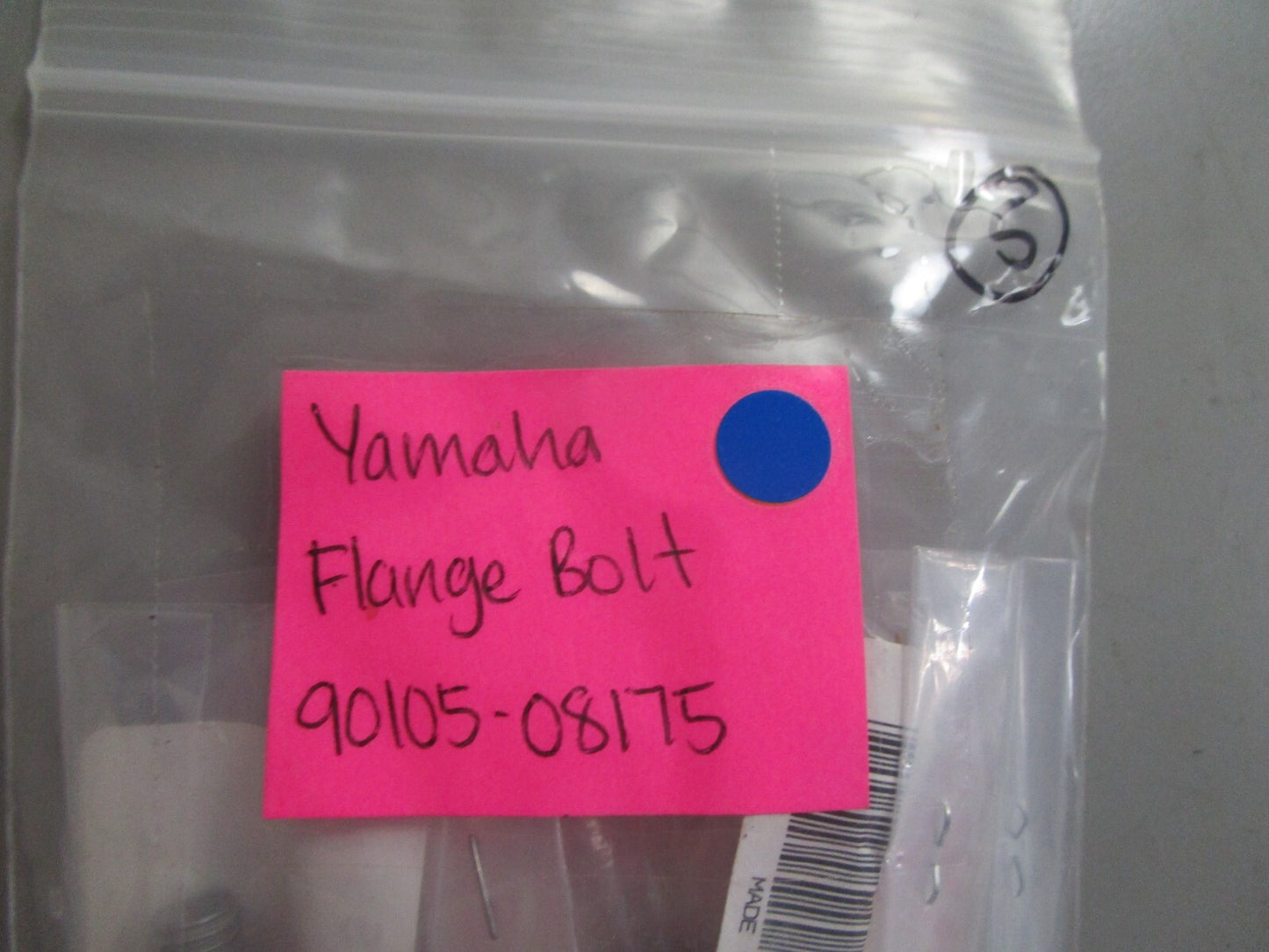 *NEW OEM* 0810 Yamaha Flange Bolt 90105-08175