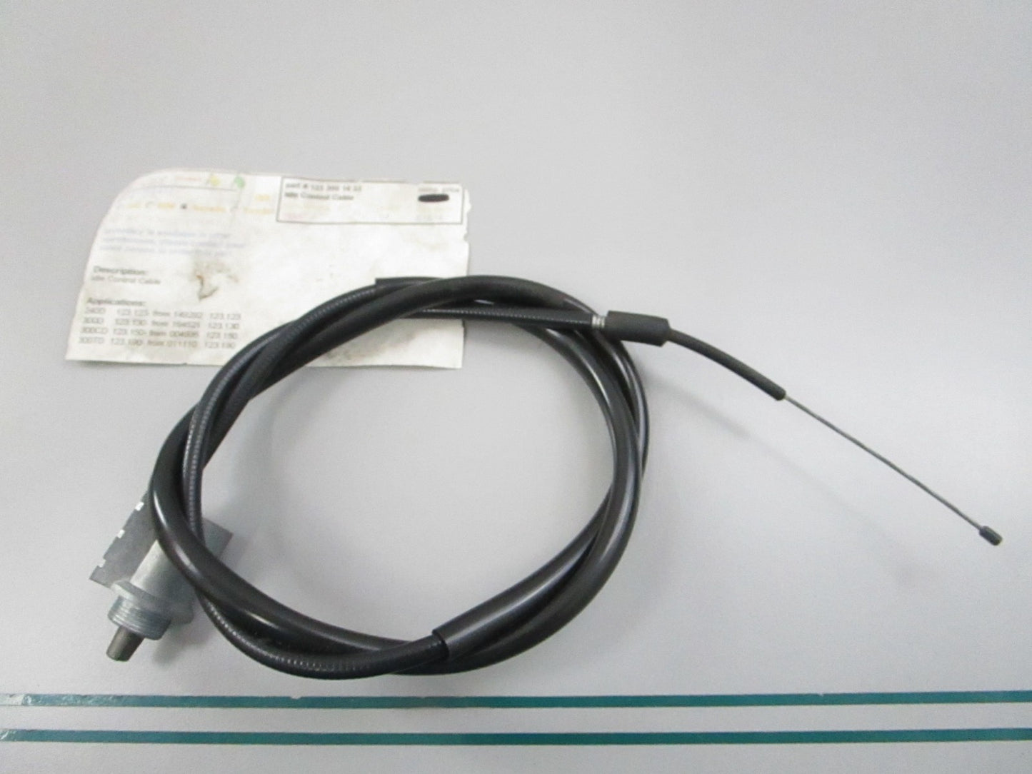 NEW OEM 1233001432 Mercedes-Benz Idle Control Cable 0810