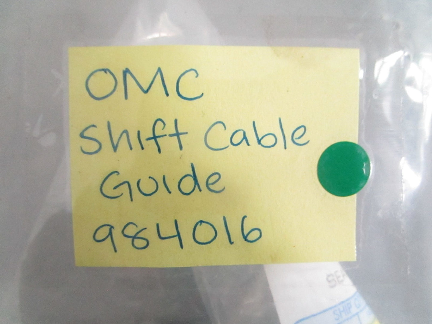 NEW OEM 984016 0984016 OMC Johnson Evinrude Shift Cable Guide 0820