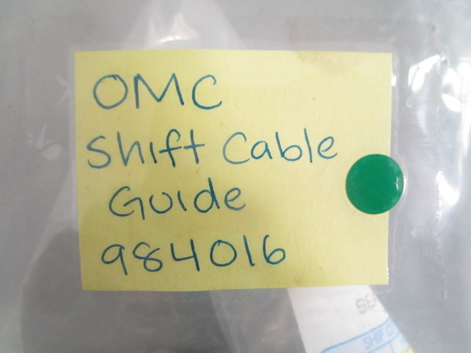 NEW OEM 984016 0984016 OMC Johnson Evinrude Shift Cable Guide 0820