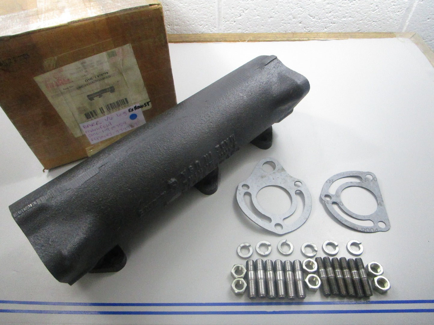 NEW OMC-1-979759 Replaces: 979759 Barr V6 Log Exhaust Manifold 0810