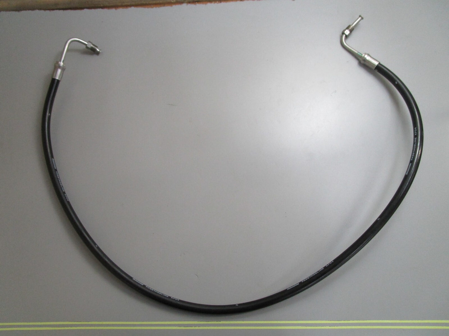 *NEW OEM* 0820 Yamaha Oil Hose 6T4-4383K-00-00