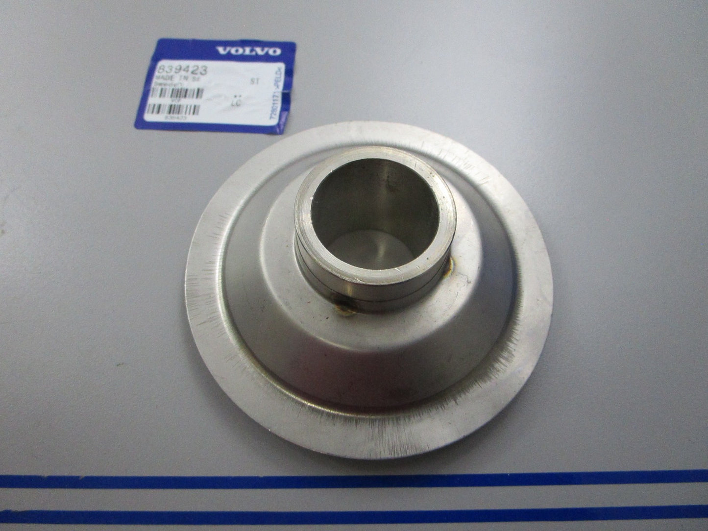 *NEW OEM* 0810 Volvo Penta Line Cutter 8394223