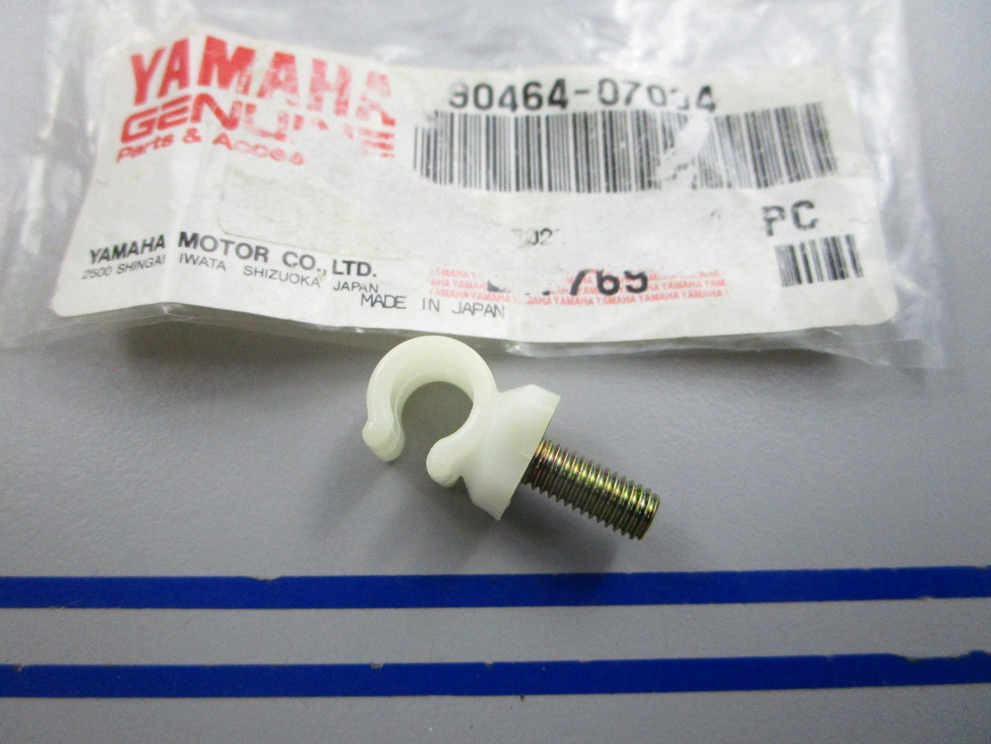 NEW OEM 90464-07034-00 Yamaha Clamp 0810