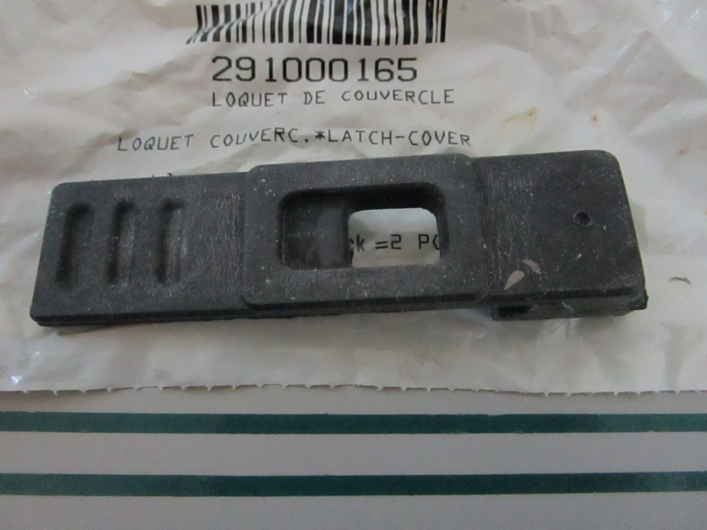 NEW 291000165 Sea-Doo Cover Latch 0810