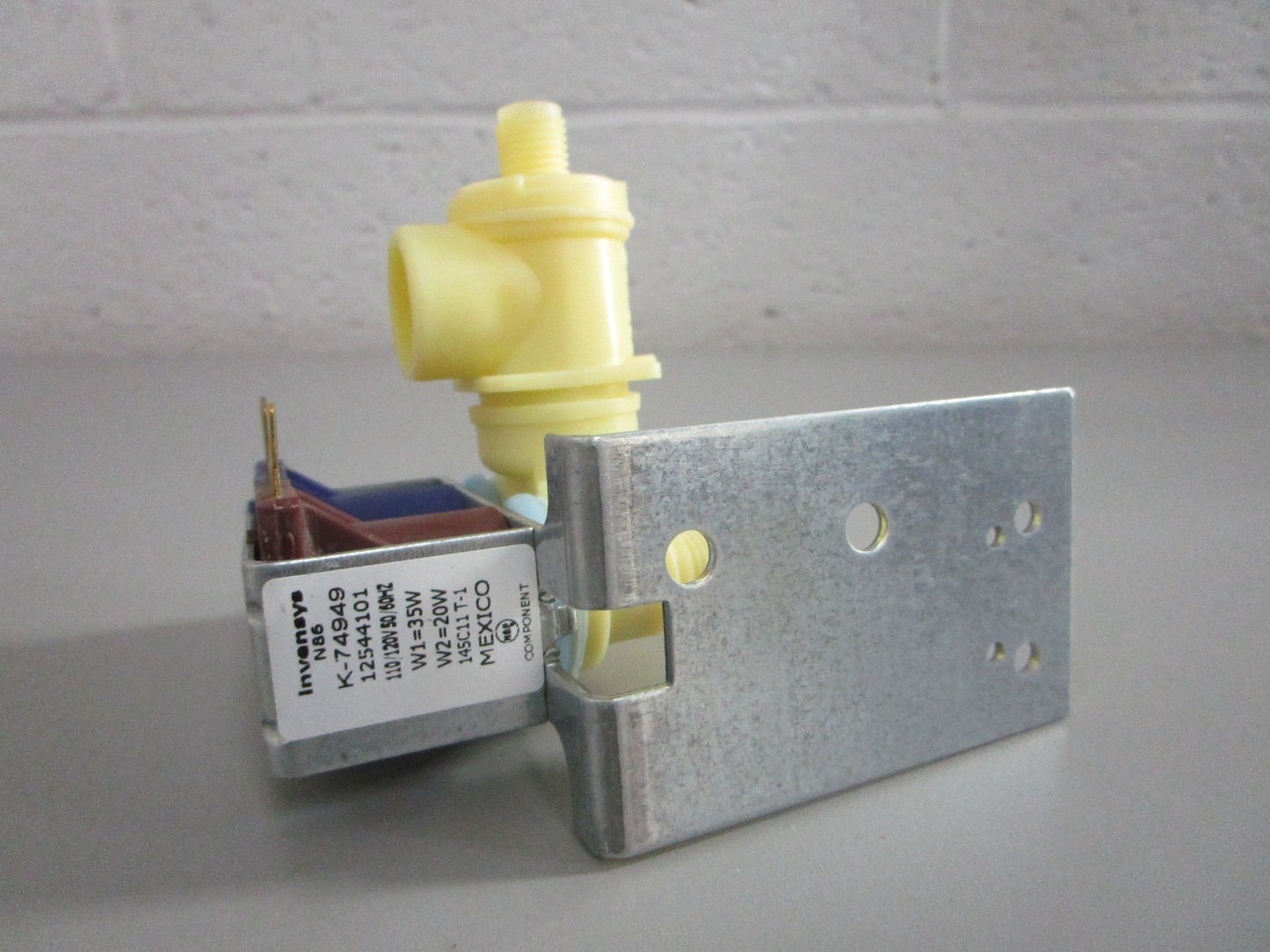 NEW OEM 12544101 Whirlpool FSP Refrigerator Water Valve 0820