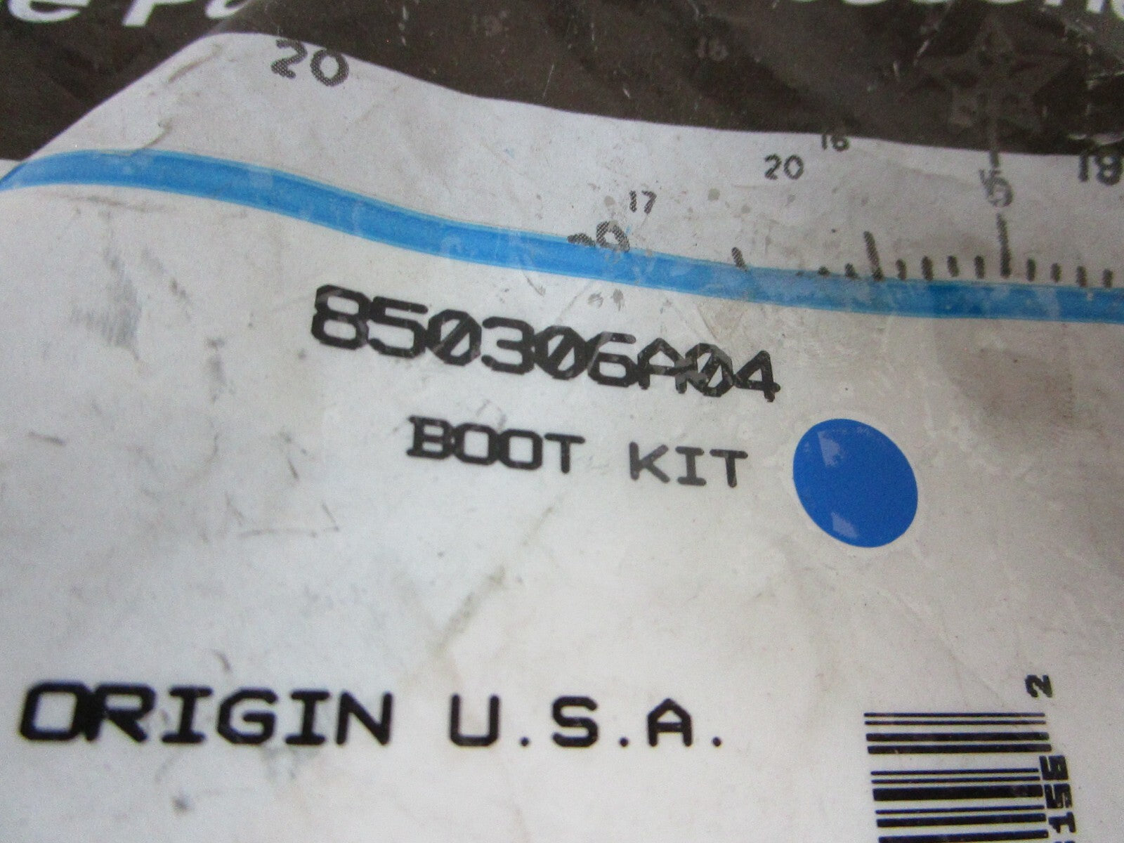 *NEW OEM* 0810 Mercury Quicksilver Boot Kit 850306A04