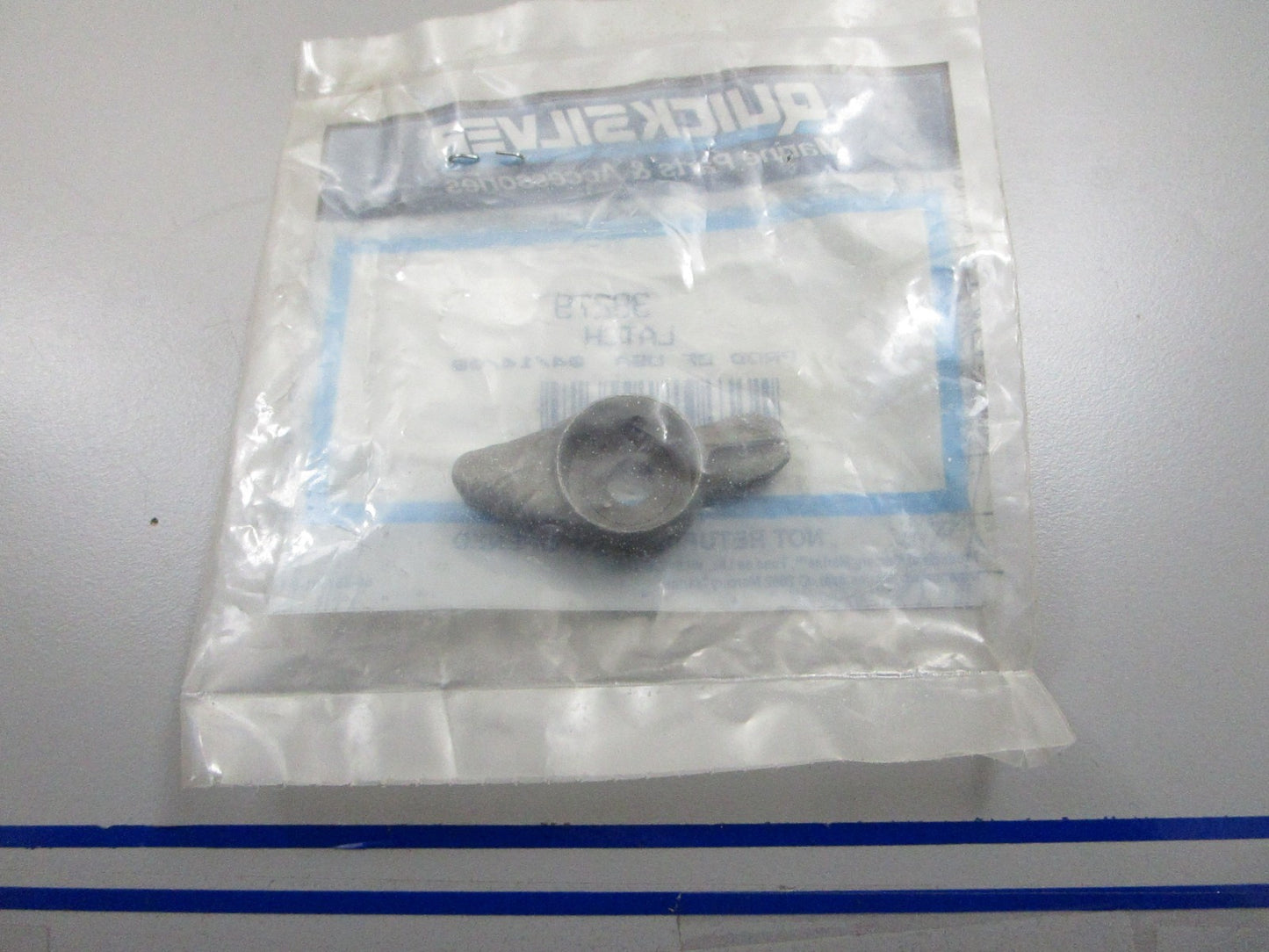 *NEW OEM* 0810 Mercury Quicksilver Latch 38279