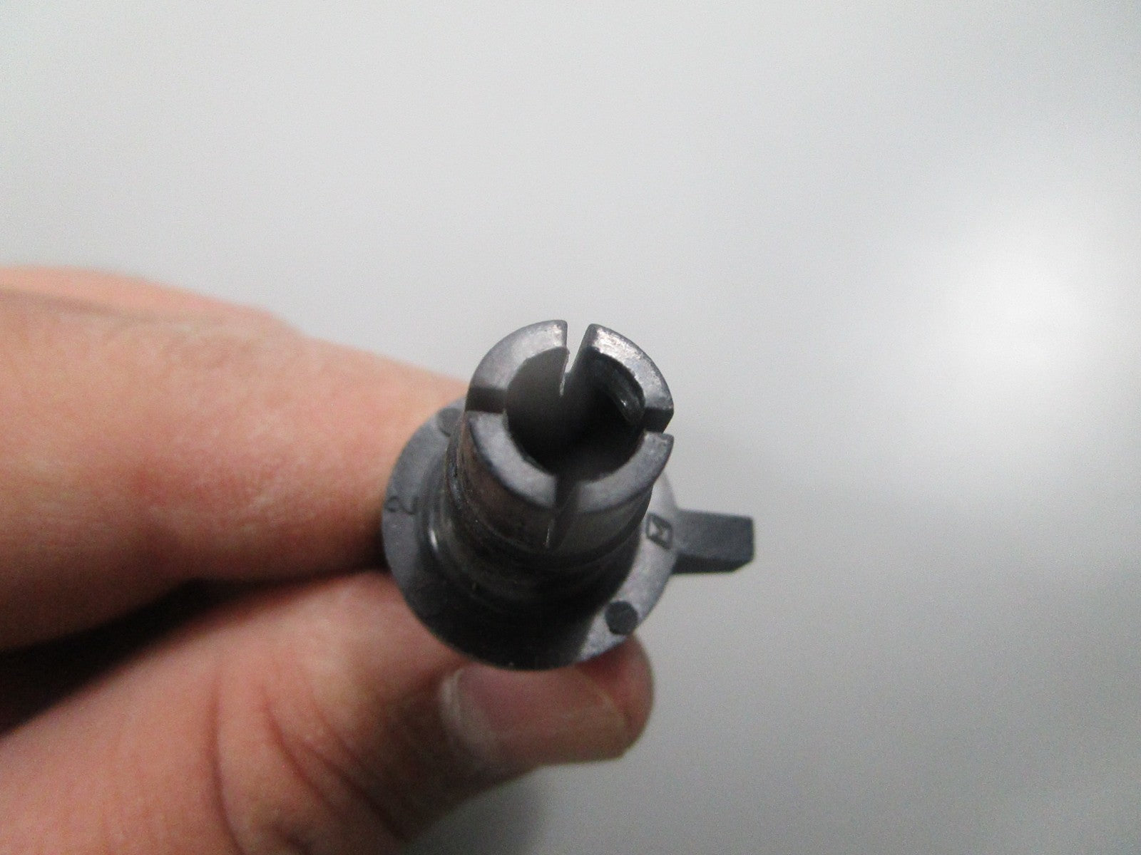 NEW OEM 324834 0324834 OMC Johnson Evinrude Adjusting Knob 0810