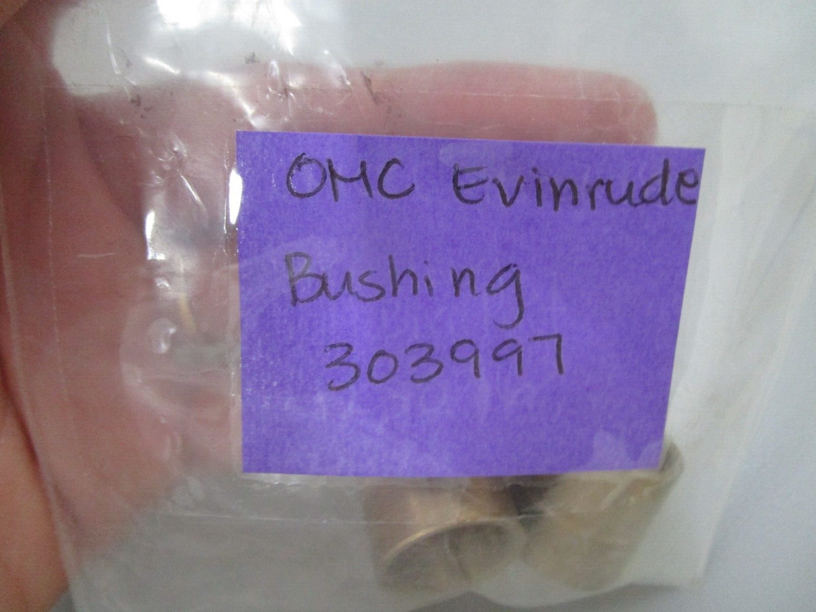*NEW OEM* 0750 OMC Johnson Evinrude BUSHING 303997 0303997