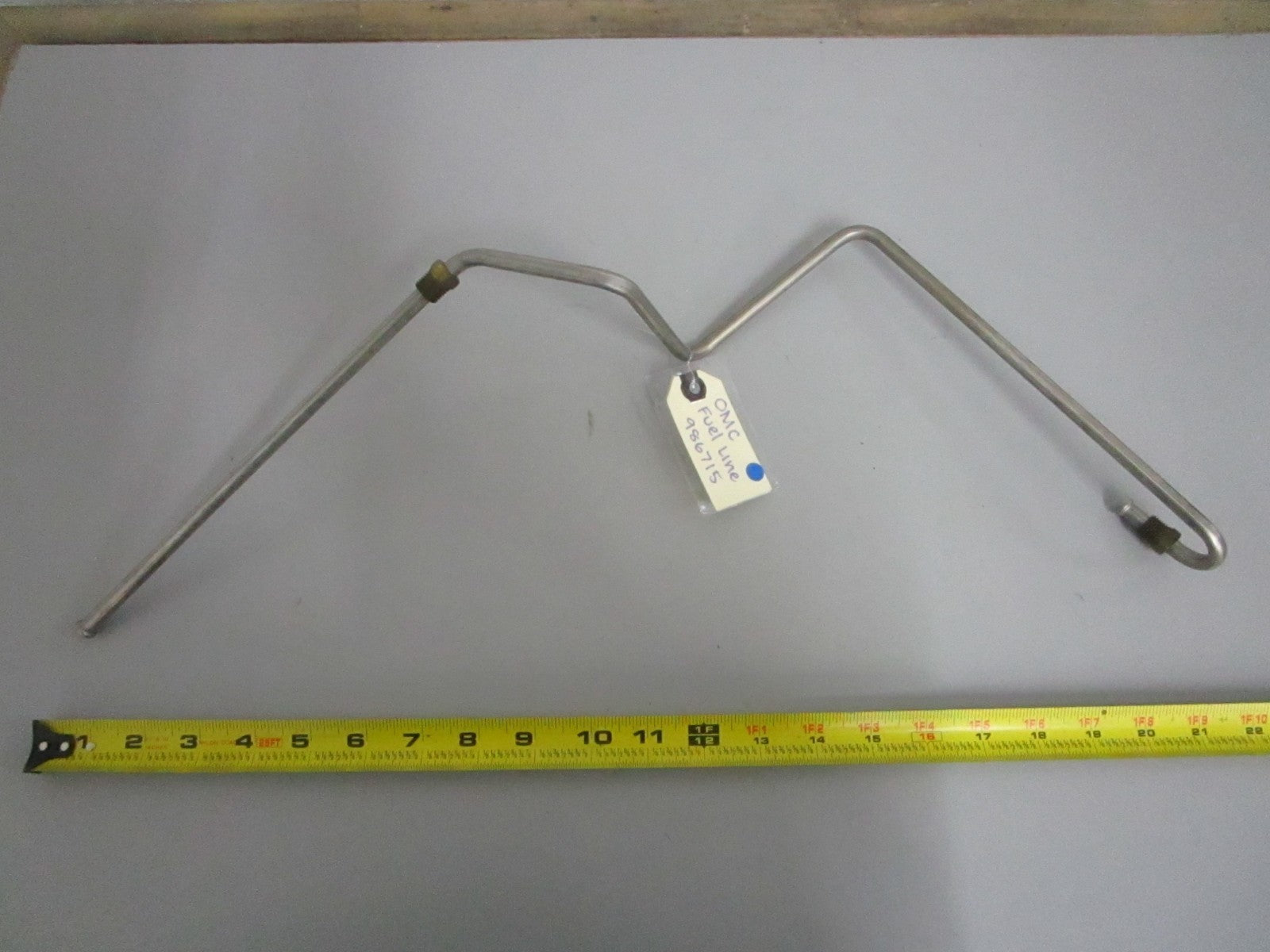 NEW OEM 986715 0986715 OMC Johnson Evinrude Fuel Line 0820
