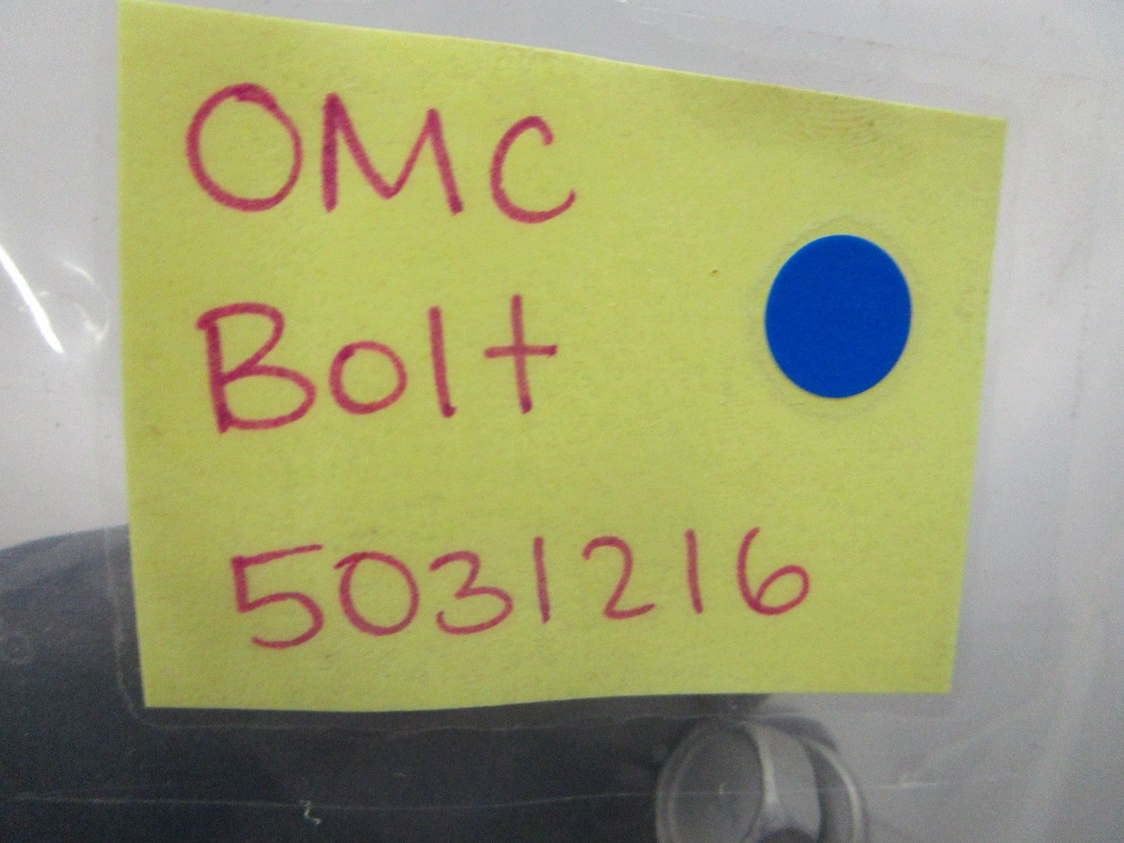 *NEW OEM* 0810 OMC Johnson Evinrude Bolt 5031216