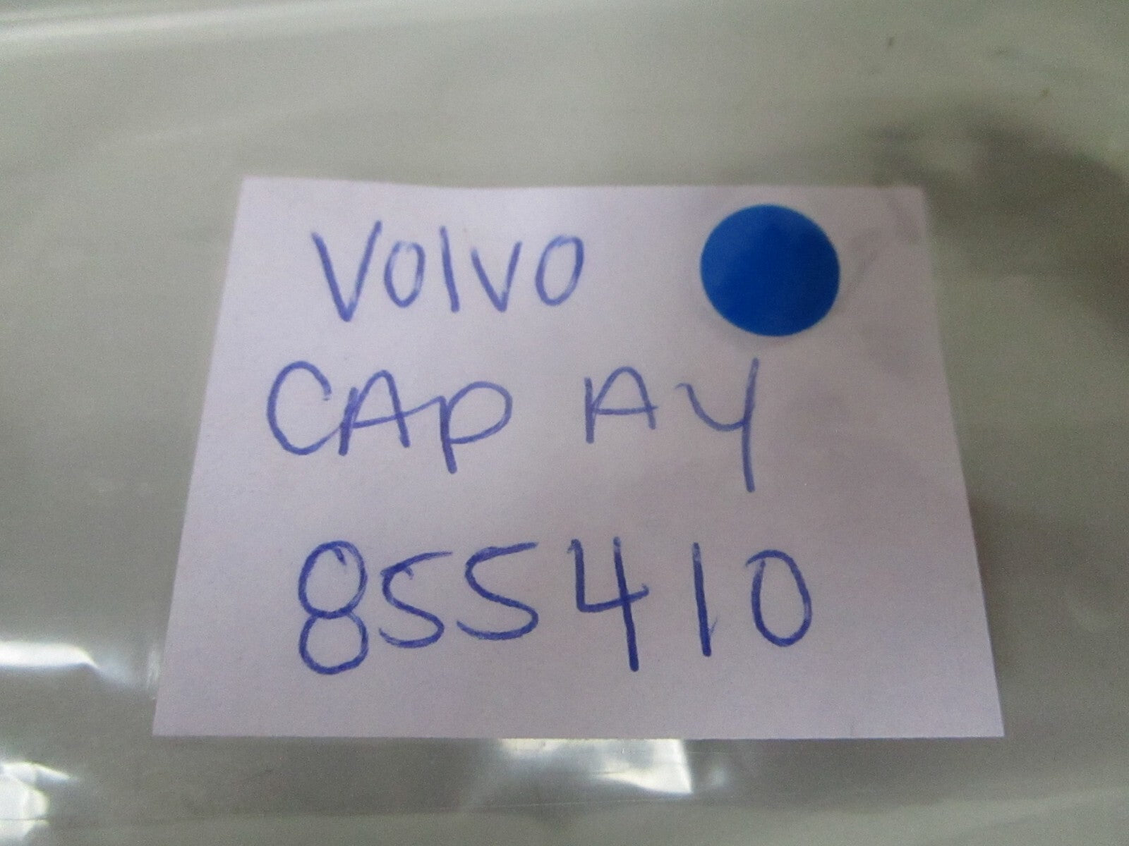 *NEW OEM* 0720 Volvo Penta Cap Assembly 855410