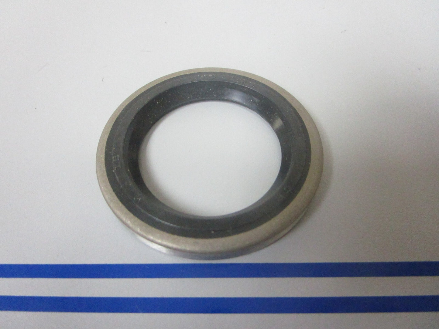 *NEW OEM* 0720 OMC Johnson Evinrude Seal 981195 0981195