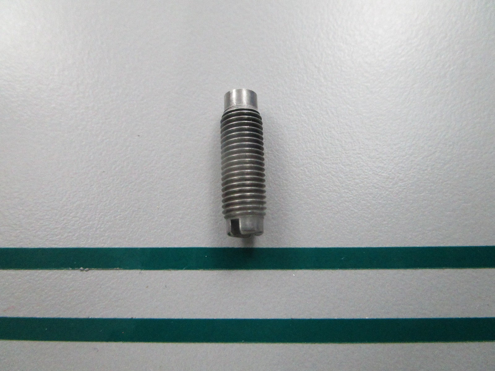 NEW OEM 92009-1032 Honda Adjusting Screw 0810