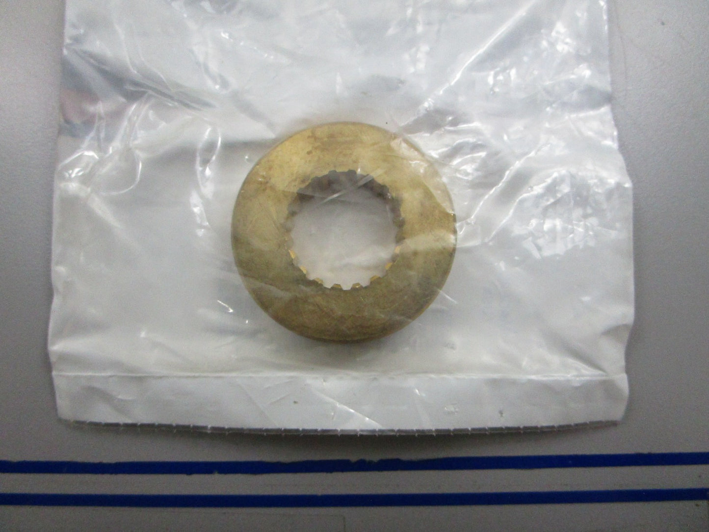 *NEW OEM* 0810 OMC Johnson Evinrude Prop Nut Spacer 3852350