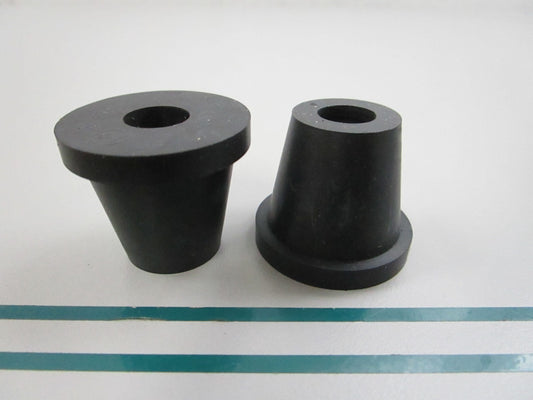 NEW OEM (LOT OF 2) 332413 00332413 OMC Johnson Evinrude Mount 0810