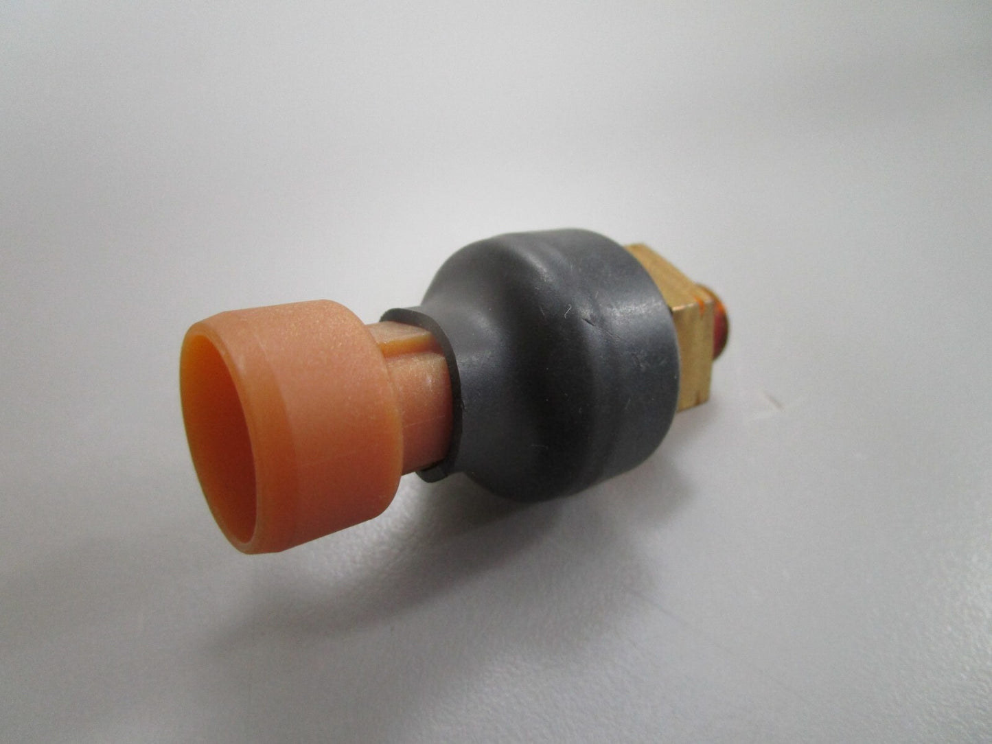 *NEW OEM* 0820 Mercury Quicksilver Sensor 859596