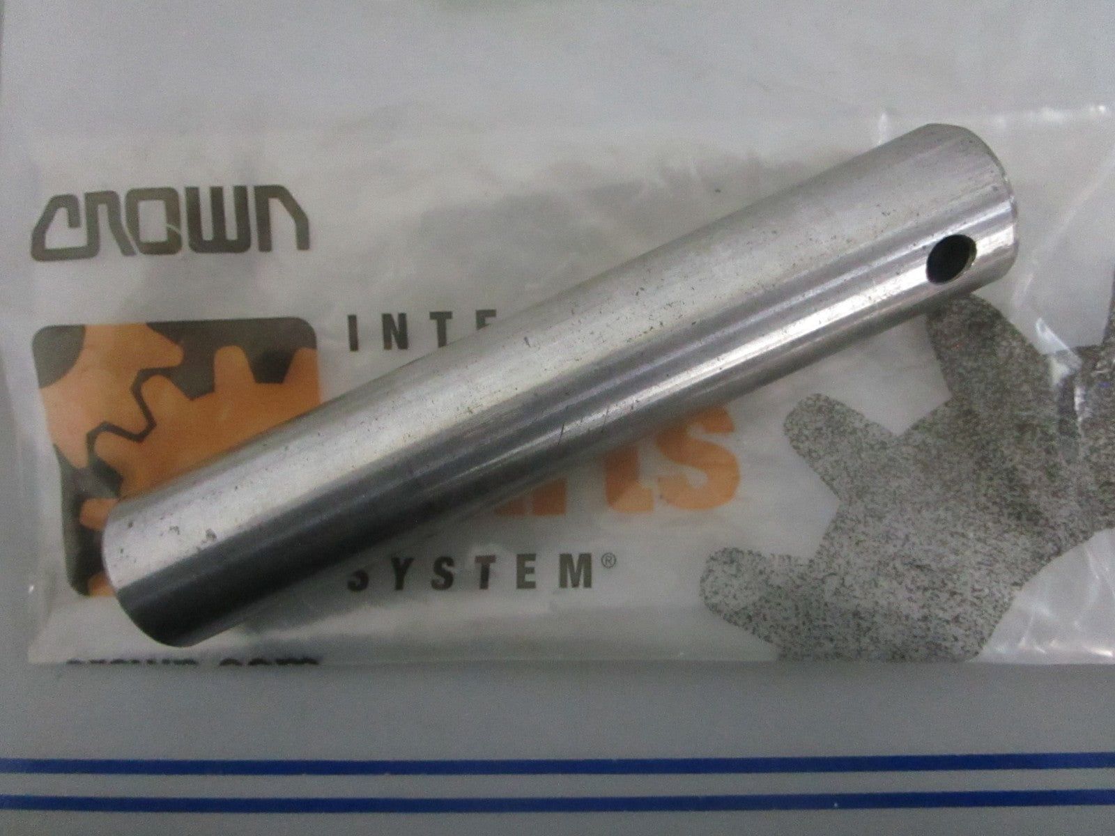 NEW OEM 122202 Crown Axle 0820