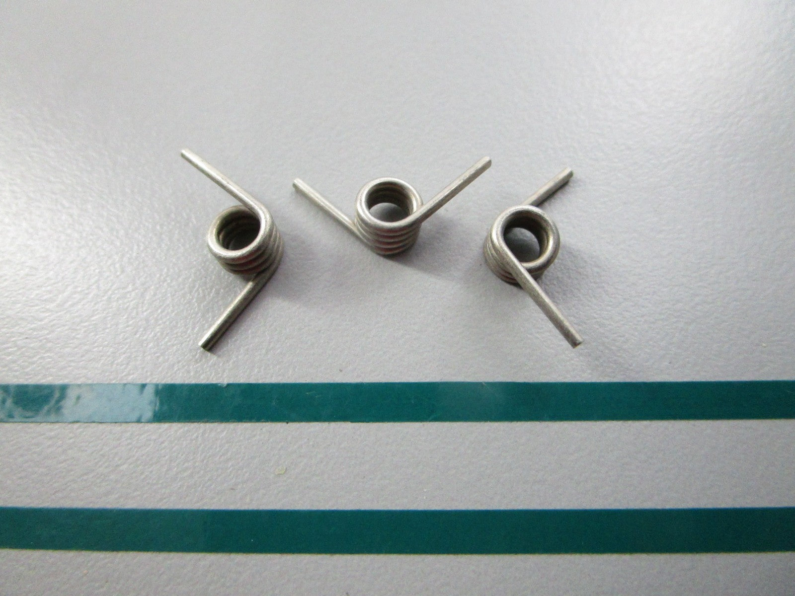 NEW OEM (LOT OF3) 301829 0301829 OMC Johnson Evinrude Retainer 0810