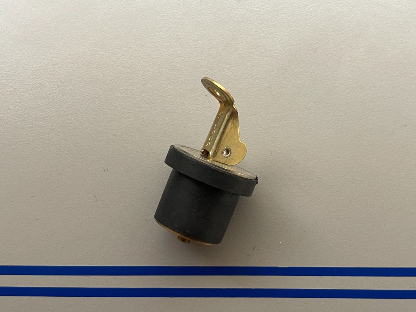 *NEW OEM* 0720 Polaris Bail Plug 7010076