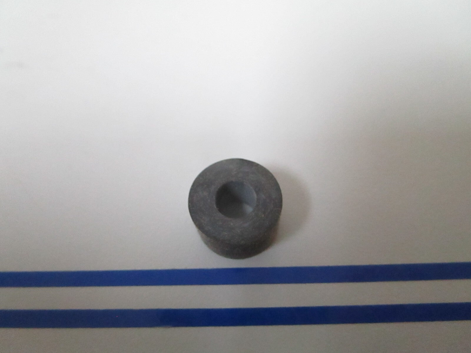 *NEW OEM* 0810 Mercury Quicksilver Bushing 23-F695802