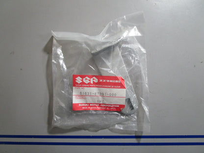 *NEW OEM* 0810 Suzuki Lower Cover Hook 61631-87D01