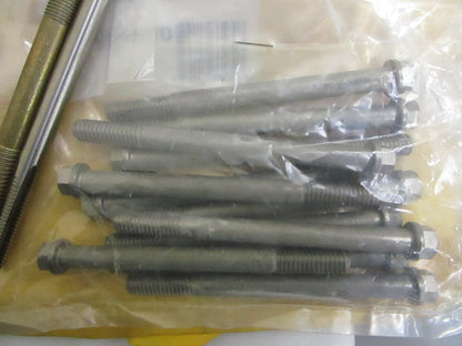 *NEW OEM* 0820 OMC Johnson Evinrude V6 FI Screw Kit Ay 5006650
