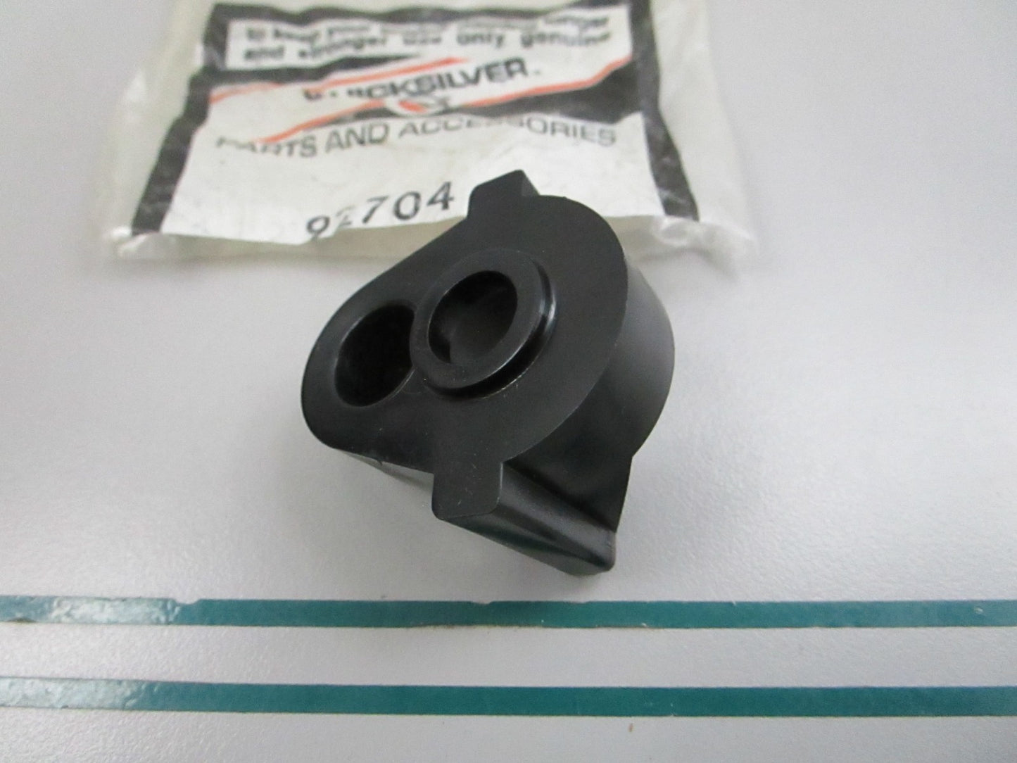 NEW OEM 92704 Mercury Quicksilver Push Rod Guide 0810