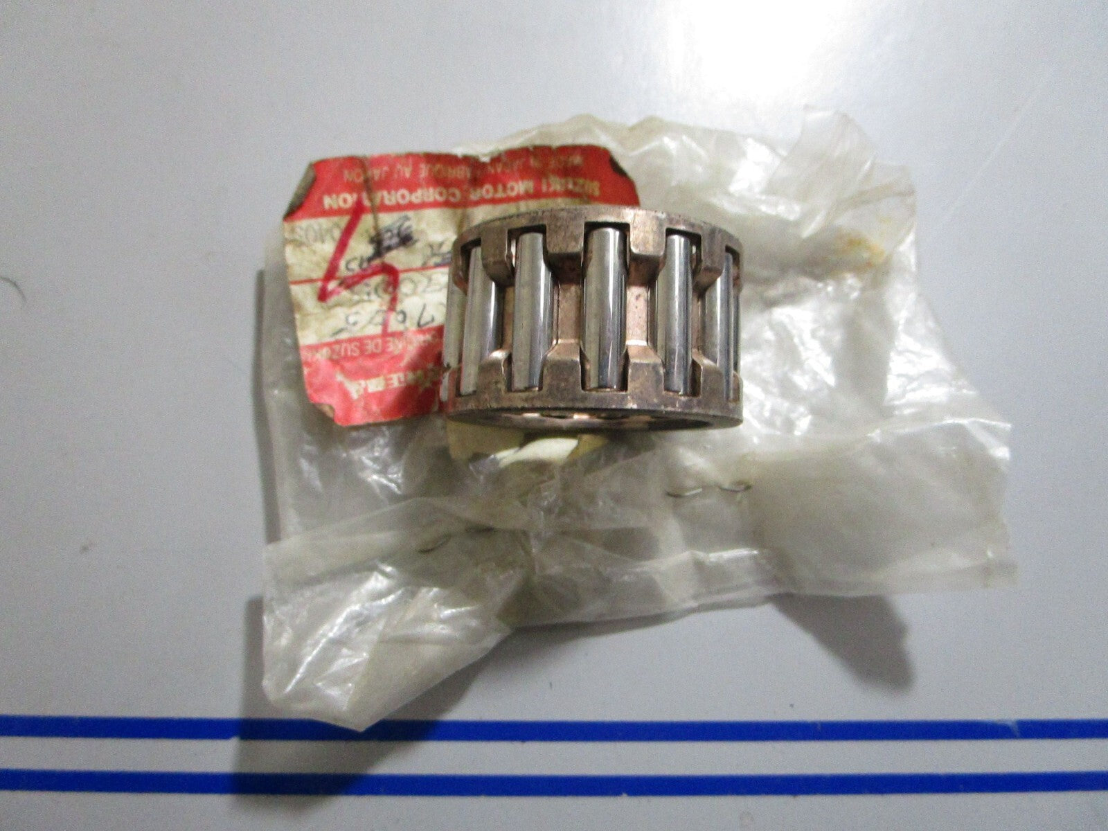 *NEW OEM* 0770 Suzuki Bearing 09263-20072