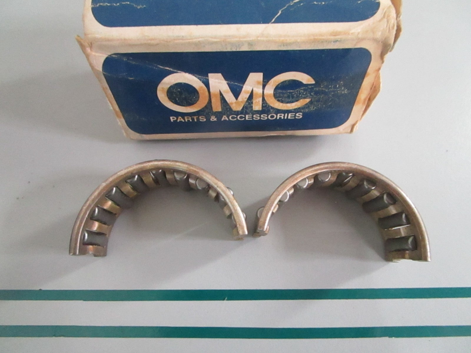 NEW OEM 387787 0387787 OMC Johnson Evinrude Rod Bearing Set 0820