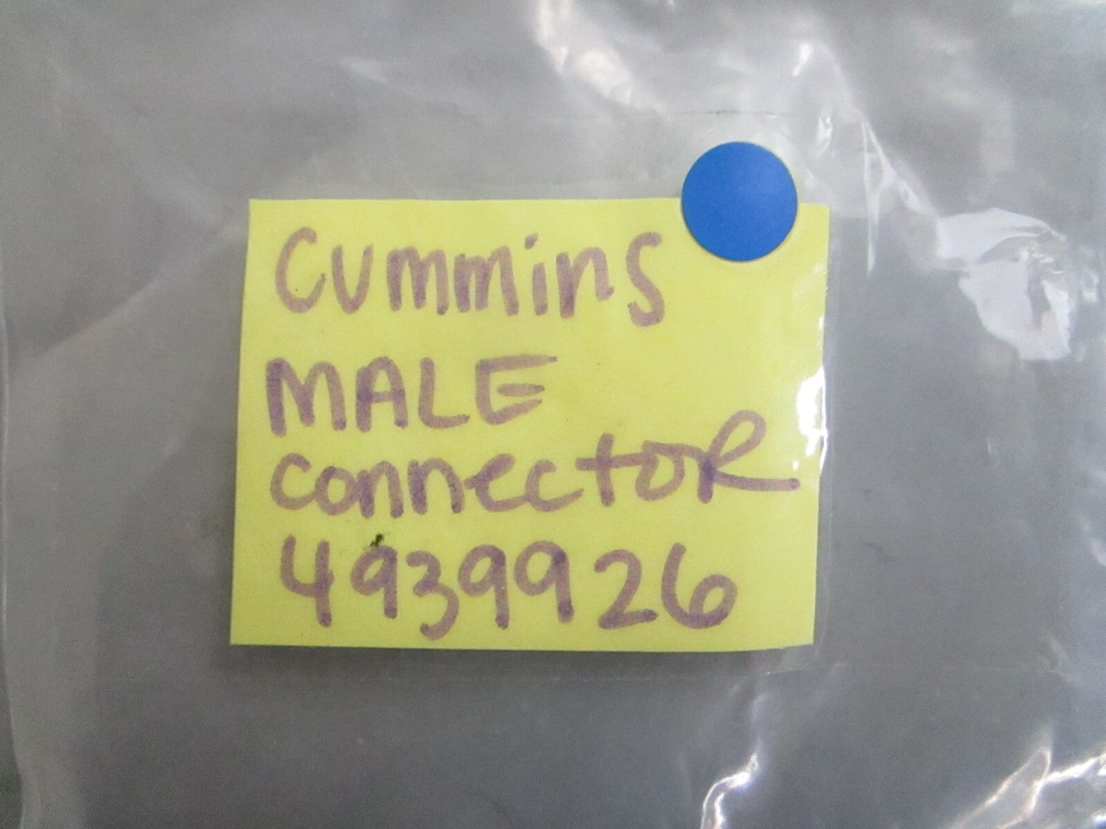 *NEW OEM* 0820 Cummins Male Connector 4939926