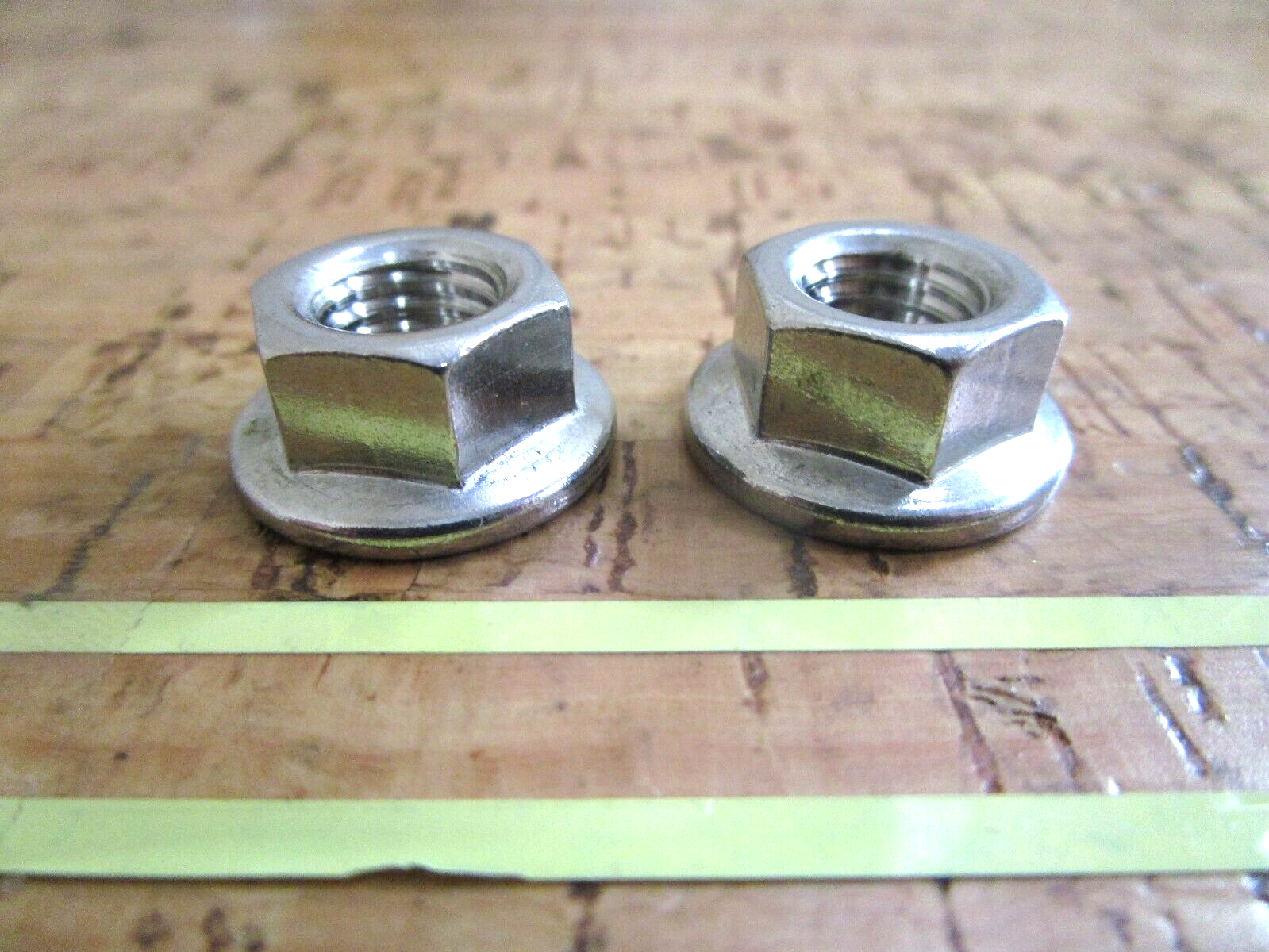 *NEW OEM* (LOT OF 4) 0750 Volvo Penta FLANGE LOCK NUT 984054