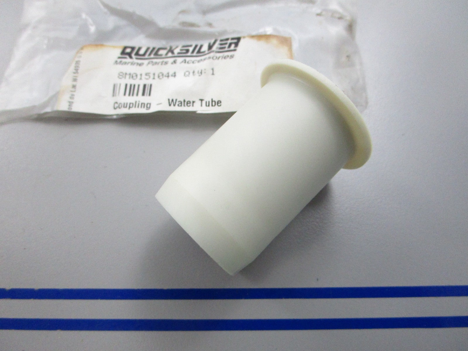 NEW OEM 8M0151044 Mercury Quicksilver Water Tube Coupling 0810