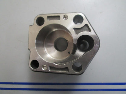 *NEW OEM* 0820 OMC Johnson Evinrude Water Pump Housing 5033107 05033107