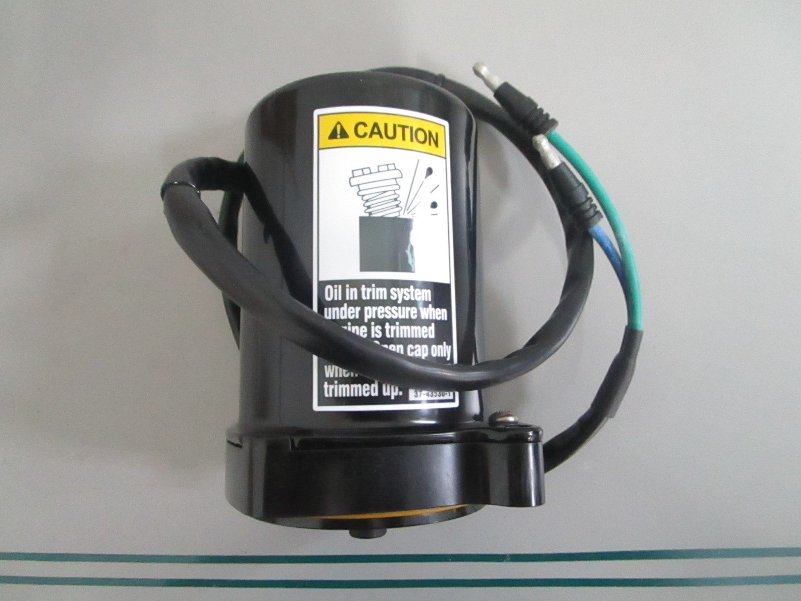 Mercury Marine 8M0060140 Motor Trim Pump Outboard Power Trim NEW OEM 0820