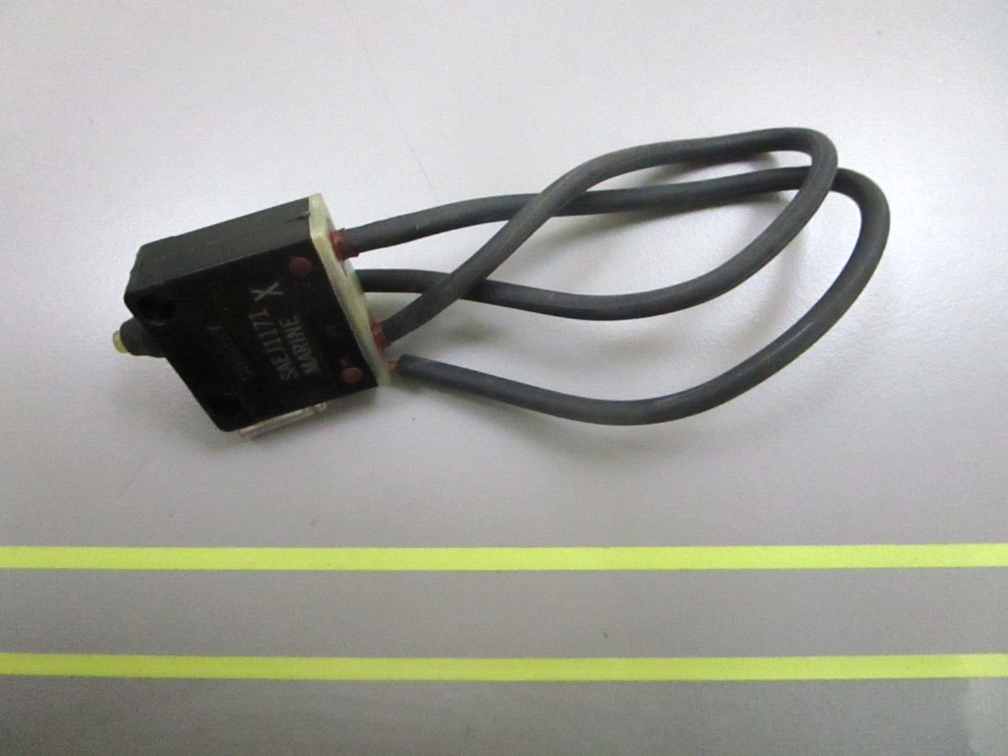 *NEW OEM* 0750 OMC Johnson Evinrude SWITCH & TERMINAL 982767 0982767