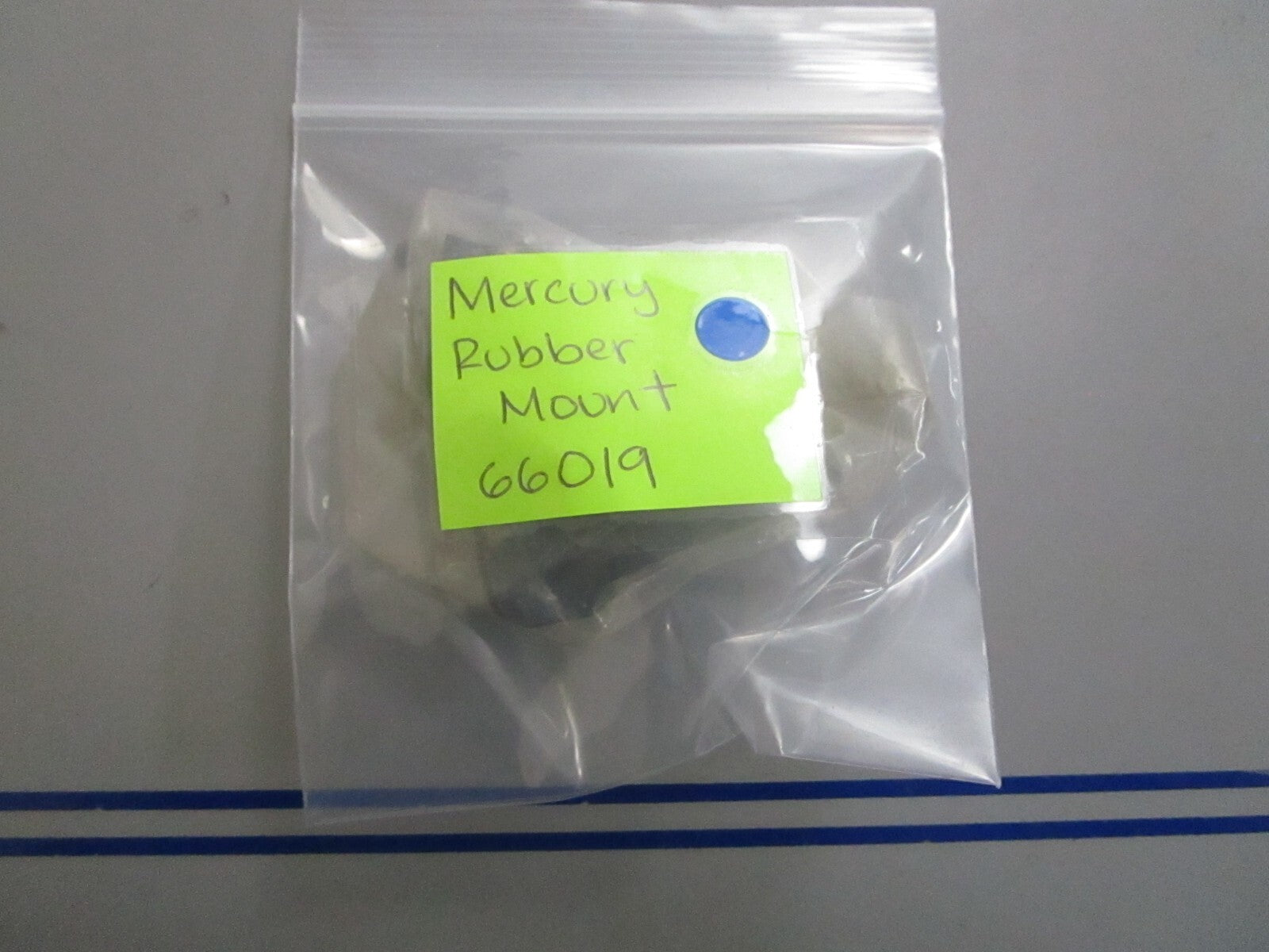 *NEW OEM* 0810 Mercury Quicksilver Rubber Mount 66019