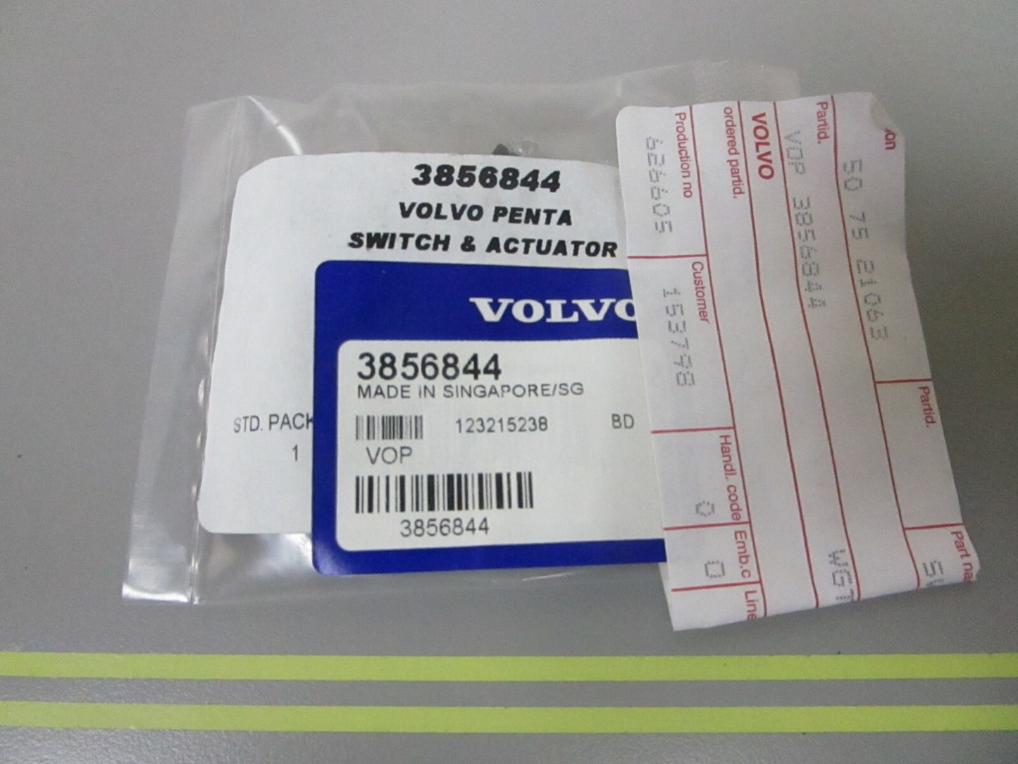 *NEW OEM* 0720 Volvo Penta Switch & Actuator Assembly 3856844