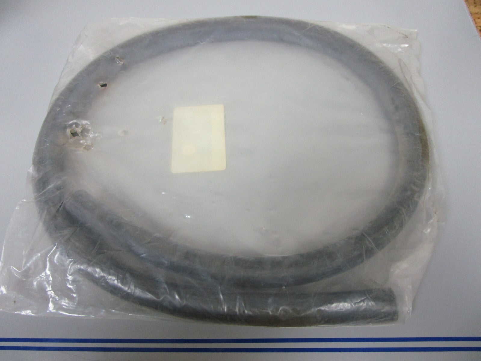 *NEW OEM* 0810 Mercury Quicksilver 49 Inch Hose 32-47642