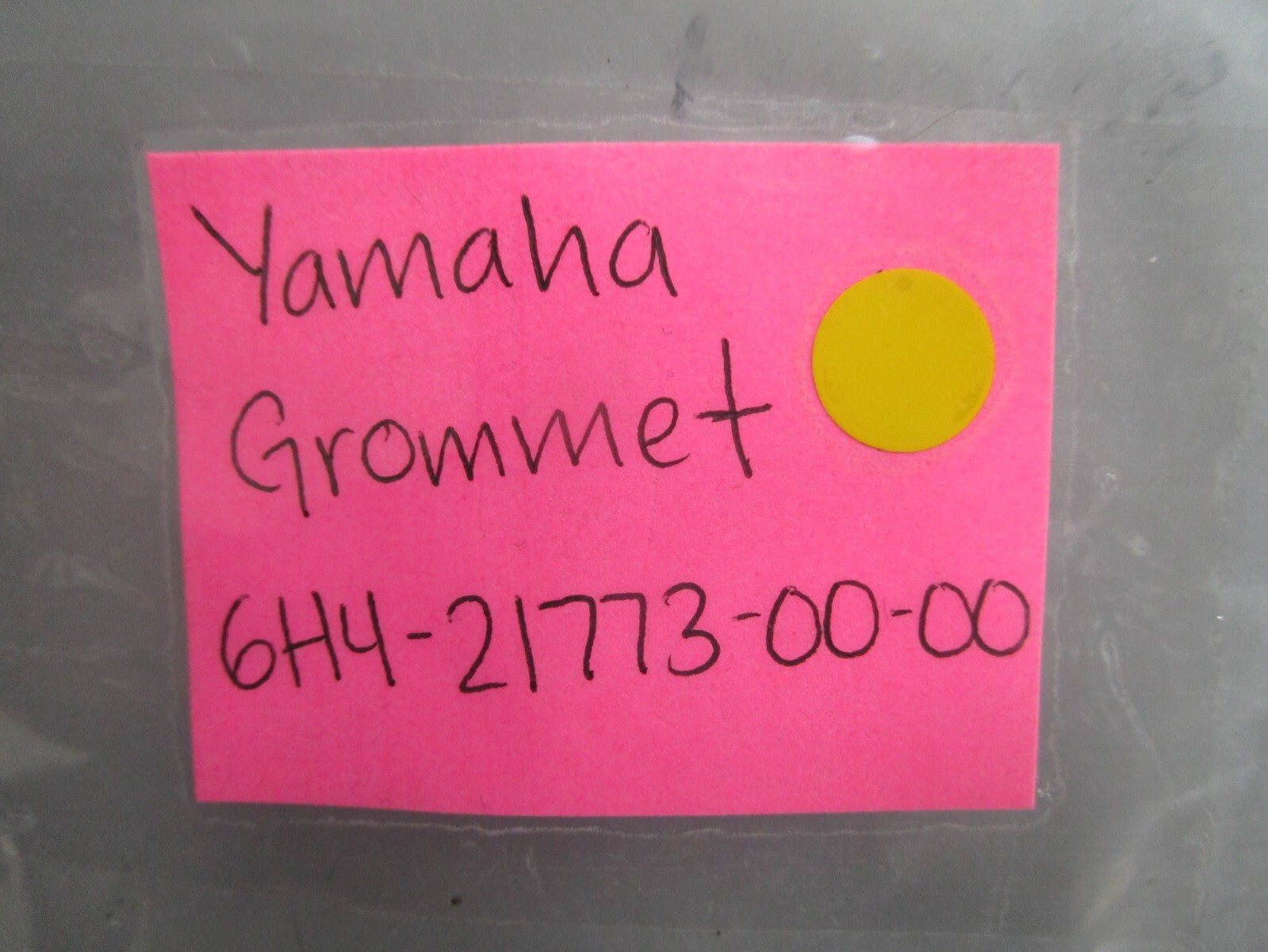 *NEW OEM* 0810 Yamaha Grommet 6H4-21773-00-00
